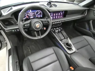 Porsche 911 Carrera Cabrio LIFT CHRONO DESIGN LED BOSE