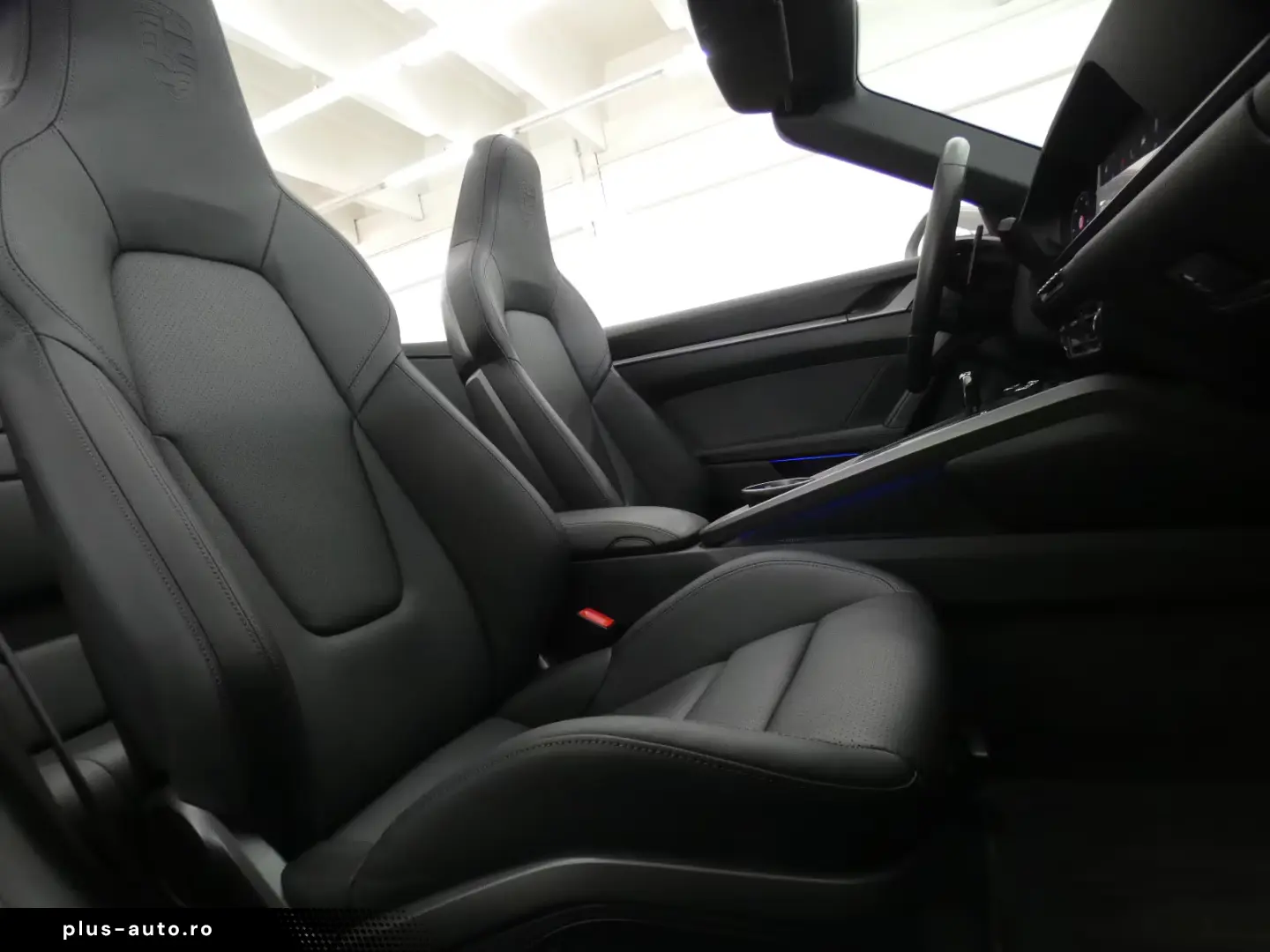 Porsche 911 Carrera Cabrio LIFT CHRONO DESIGN LED BOSE