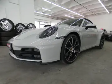 Porsche 911 Carrera Cabrio LIFT CHRONO DESIGN LED BOSE