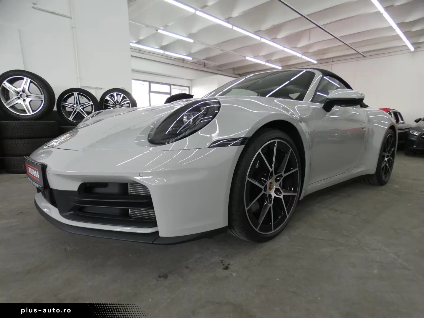 Porsche 911 Carrera Cabrio LIFT CHRONO DESIGN LED BOSE