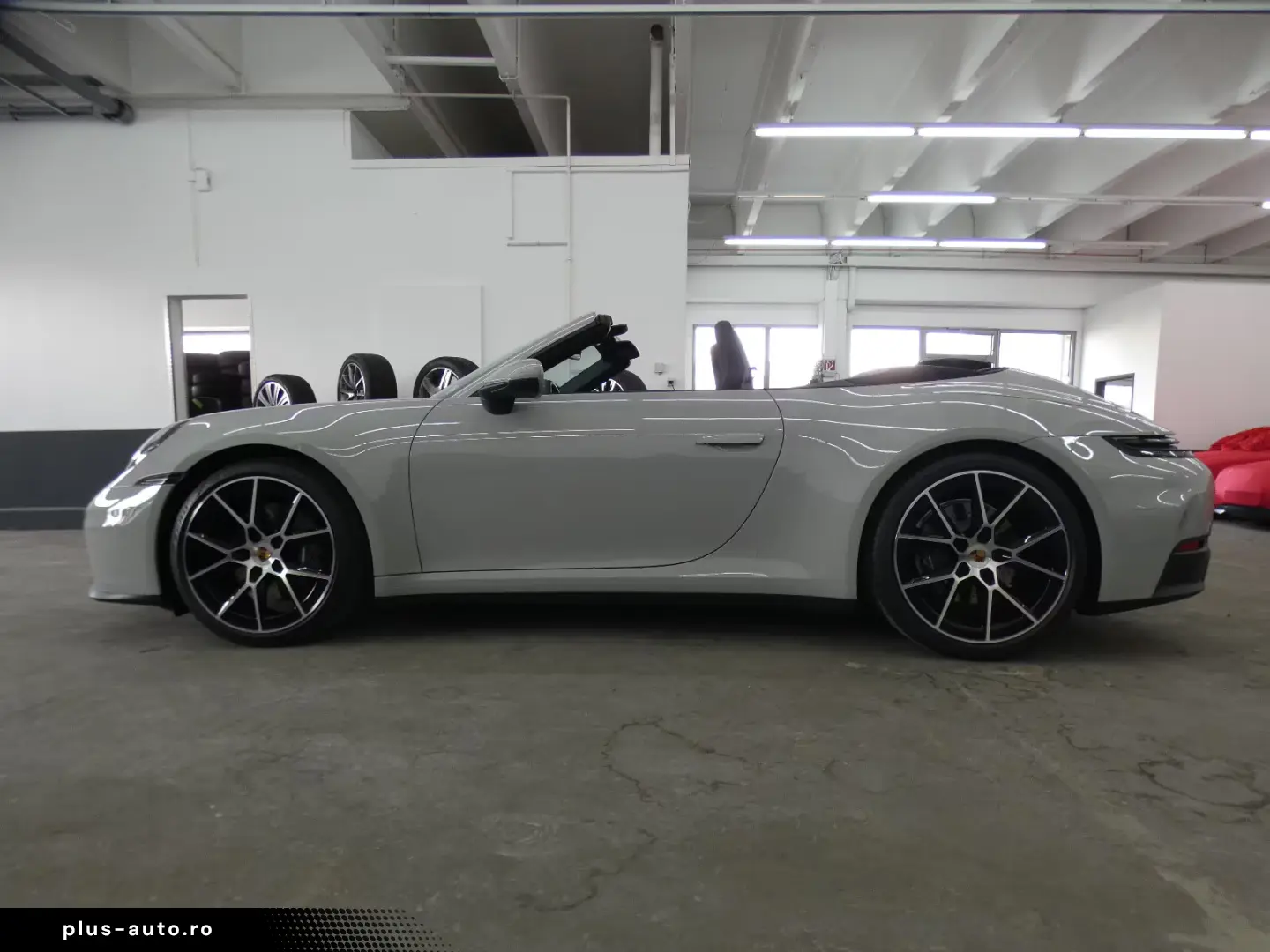 Porsche 911 Carrera Cabrio LIFT CHRONO DESIGN LED BOSE