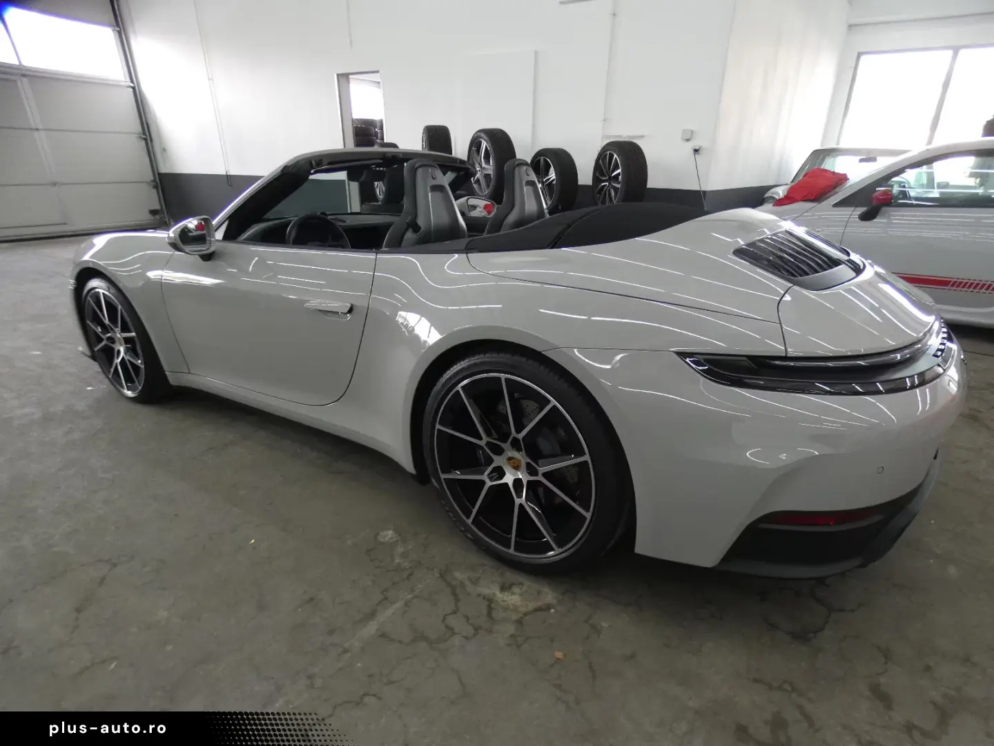 Porsche 911 Carrera Cabrio LIFT CHRONO DESIGN LED BOSE