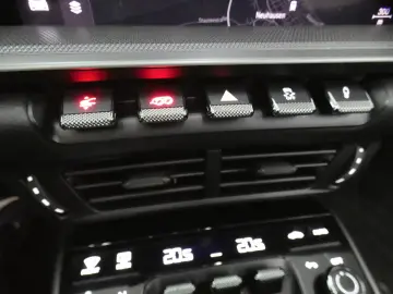 Porsche 911 Carrera Cabrio LIFT CHRONO DESIGN LED BOSE