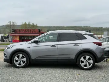 Opel Grandland X  2018