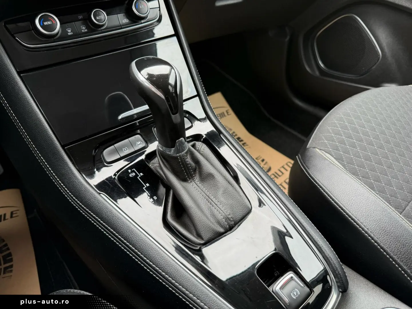 Opel Grandland X  2018