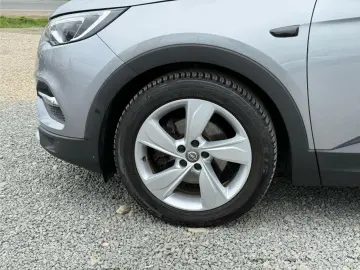 Opel Grandland X  2018