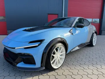 Ferrari Purosangue Novitec Esteso