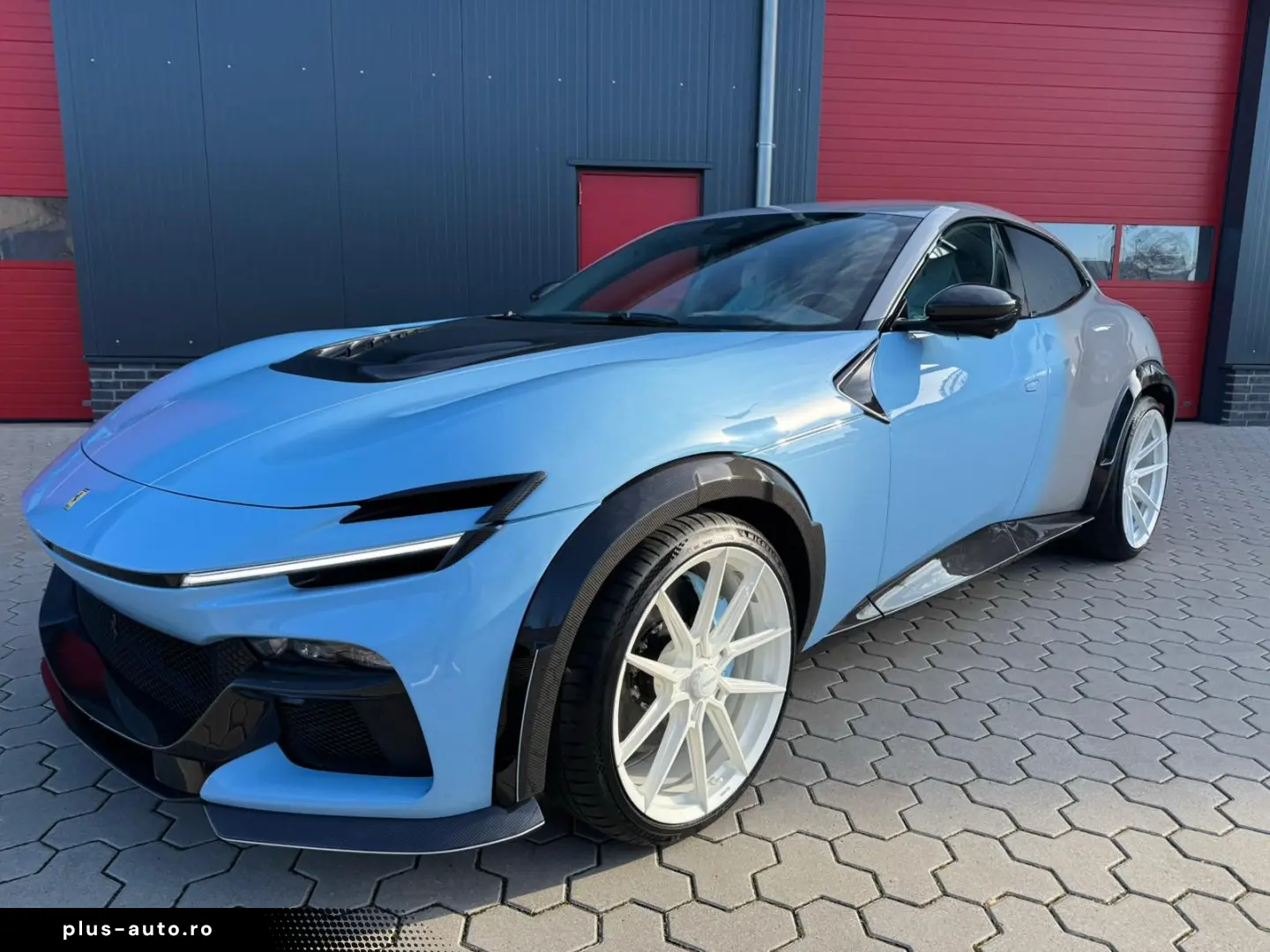 Ferrari Purosangue Novitec Esteso