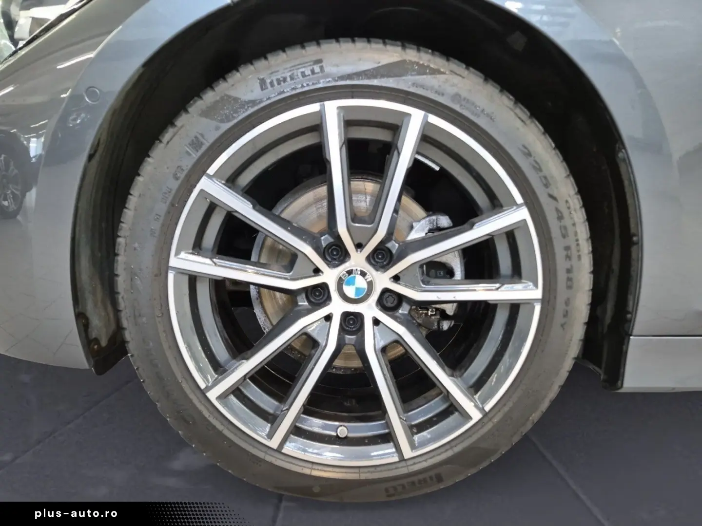 BMW 320i Automatik Navi Bluetooth PDC MP3 Schn. Klim