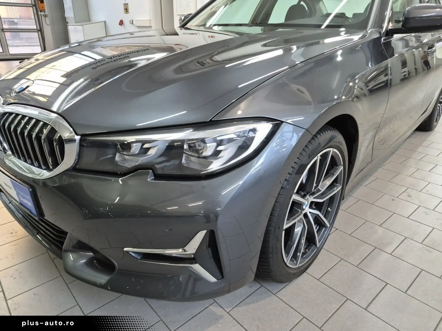 BMW 320i Automatik Navi Bluetooth PDC MP3 Schn. Klim