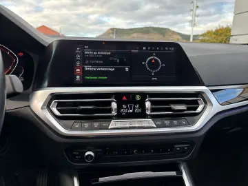 BMW 320i Limousine LED LC Prof Komfort Ambiente SHZ