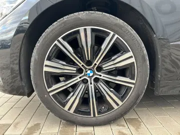 BMW 320i Limousine LED LC Prof Komfort Ambiente SHZ