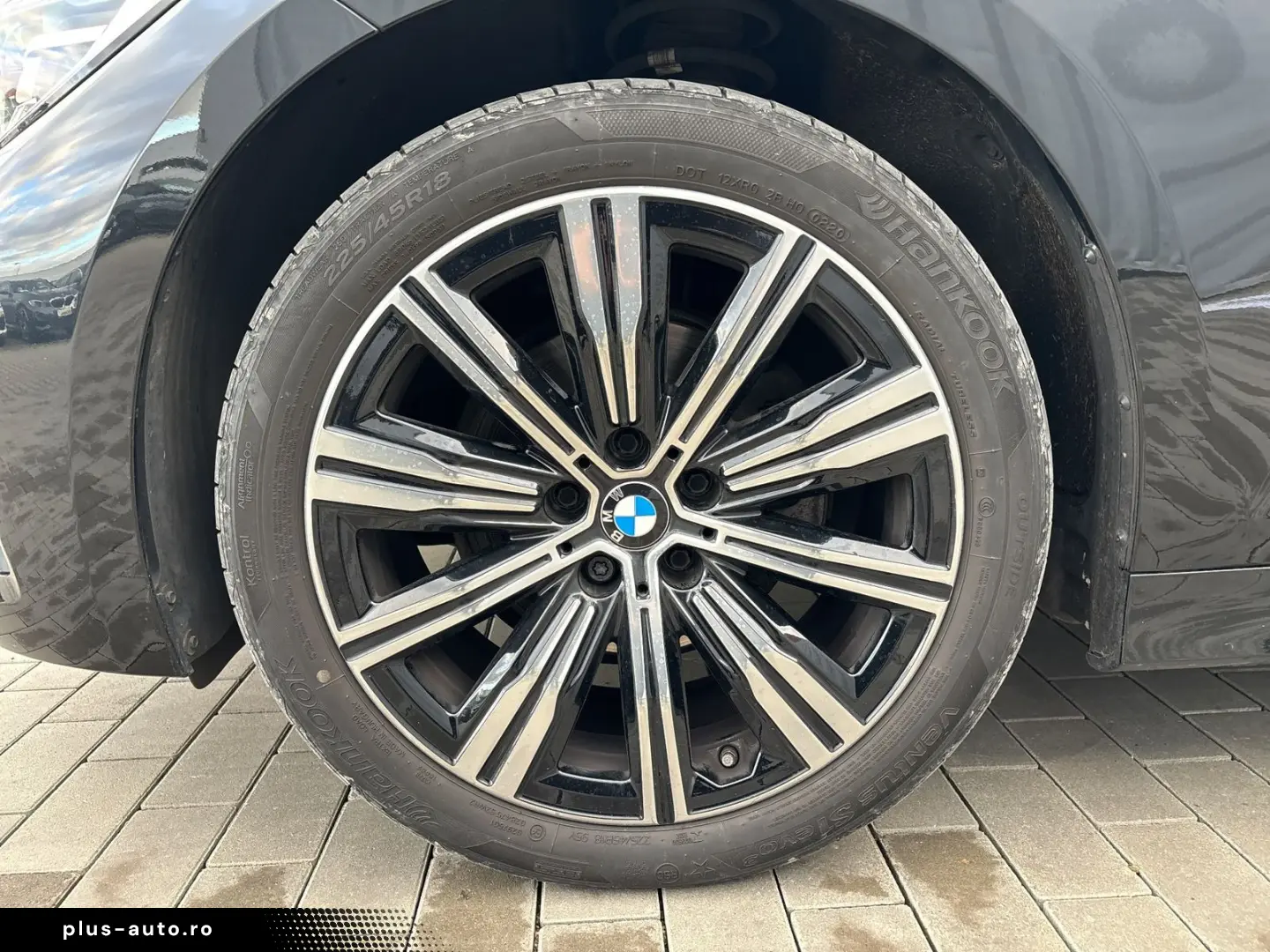 BMW 320i Limousine LED LC Prof Komfort Ambiente SHZ