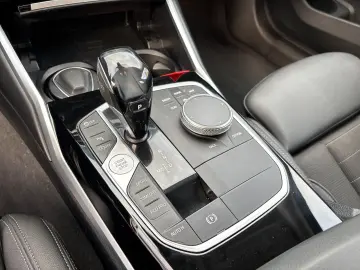 BMW 320i Limousine LED LC Prof Komfort Ambiente SHZ