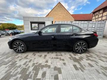 BMW 320i Limousine LED LC Prof Komfort Ambiente SHZ