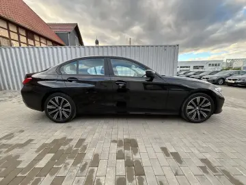 BMW 320i Limousine LED LC Prof Komfort Ambiente SHZ