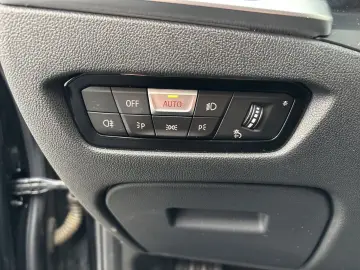 BMW 320i Limousine LED LC Prof Komfort Ambiente SHZ