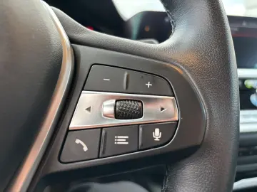 BMW 320i Limousine LED LC Prof Komfort Ambiente SHZ