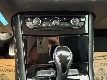 Opel Grandland X  2018