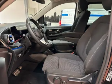 MERCEDES-BENZ V 220 d lang Style elektr. Türen Multibeam AHK