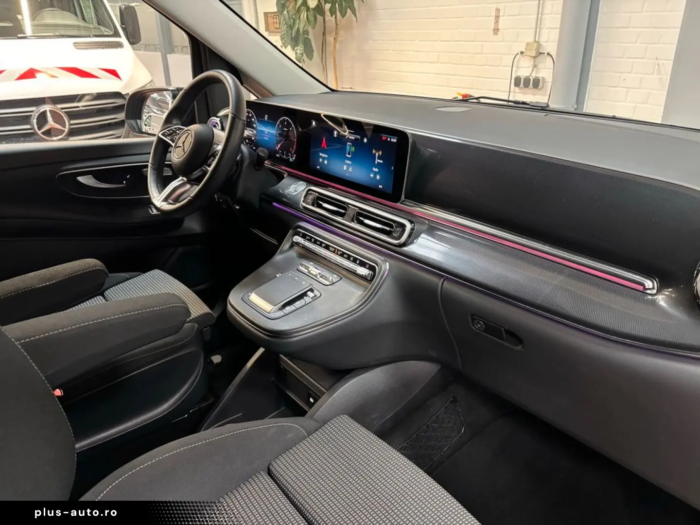 MERCEDES-BENZ V 220 d lang Style elektr. Türen Multibeam AHK