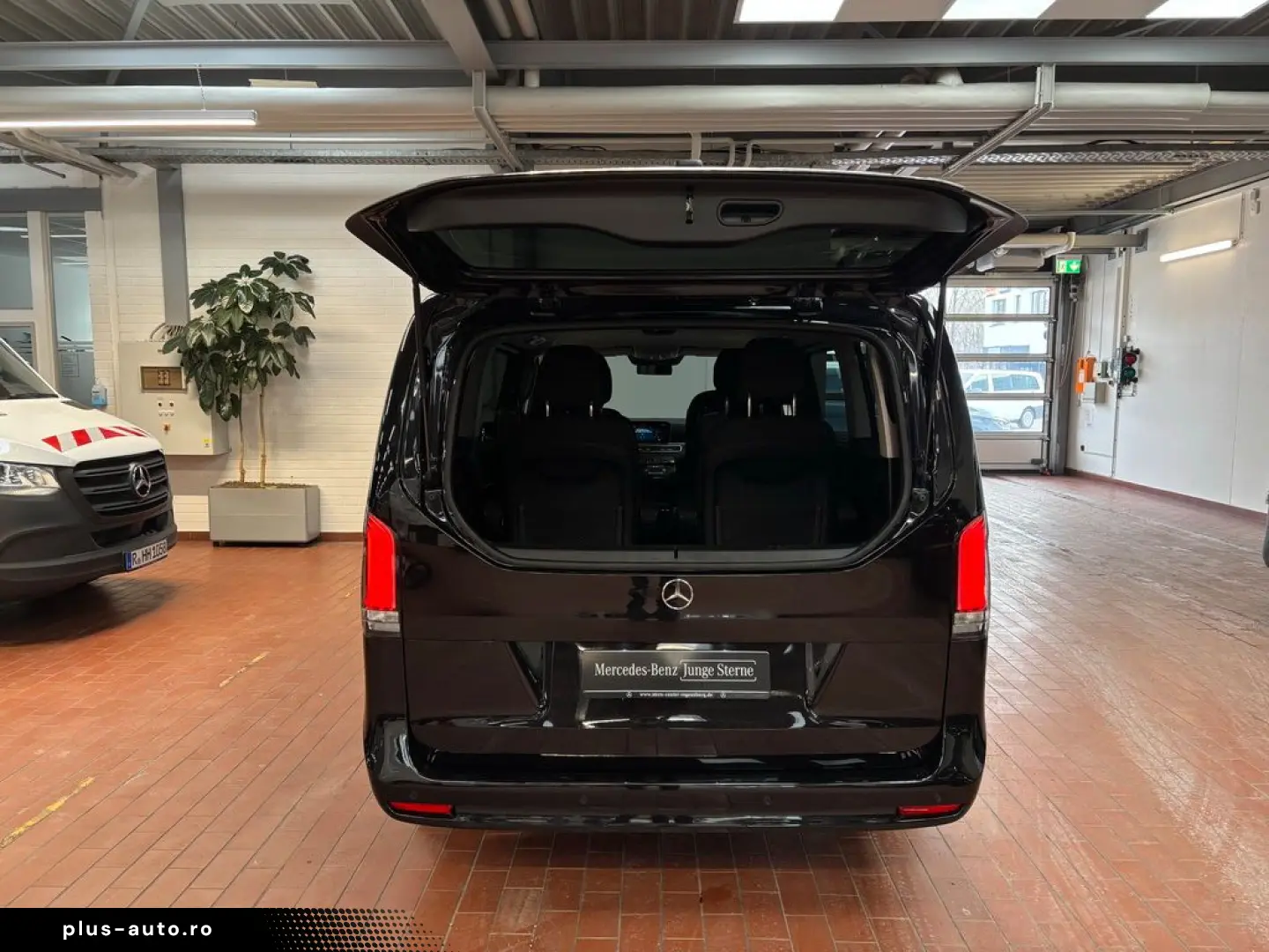 MERCEDES-BENZ V 220 d lang Style elektr. Türen Multibeam AHK