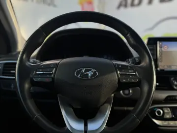 Hyundai i30 1.4 TGDI Trend