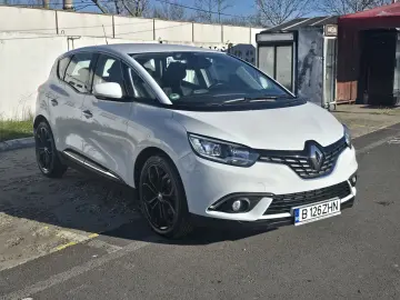 Renault Scenic  2017  105687Km
