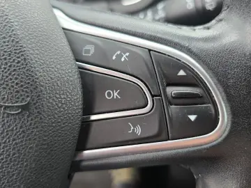 Renault Scenic  2017  105687Km