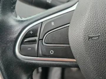 Renault Scenic  2017  105687Km