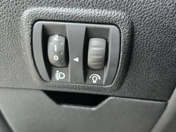 Renault Scenic  2017  105687Km