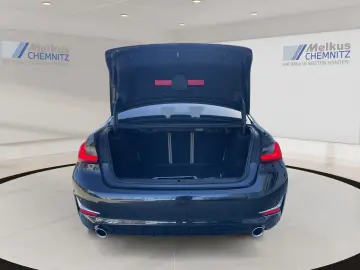 BMW 320i xDrive Luxury 24 Monate Garantie Leder Driv