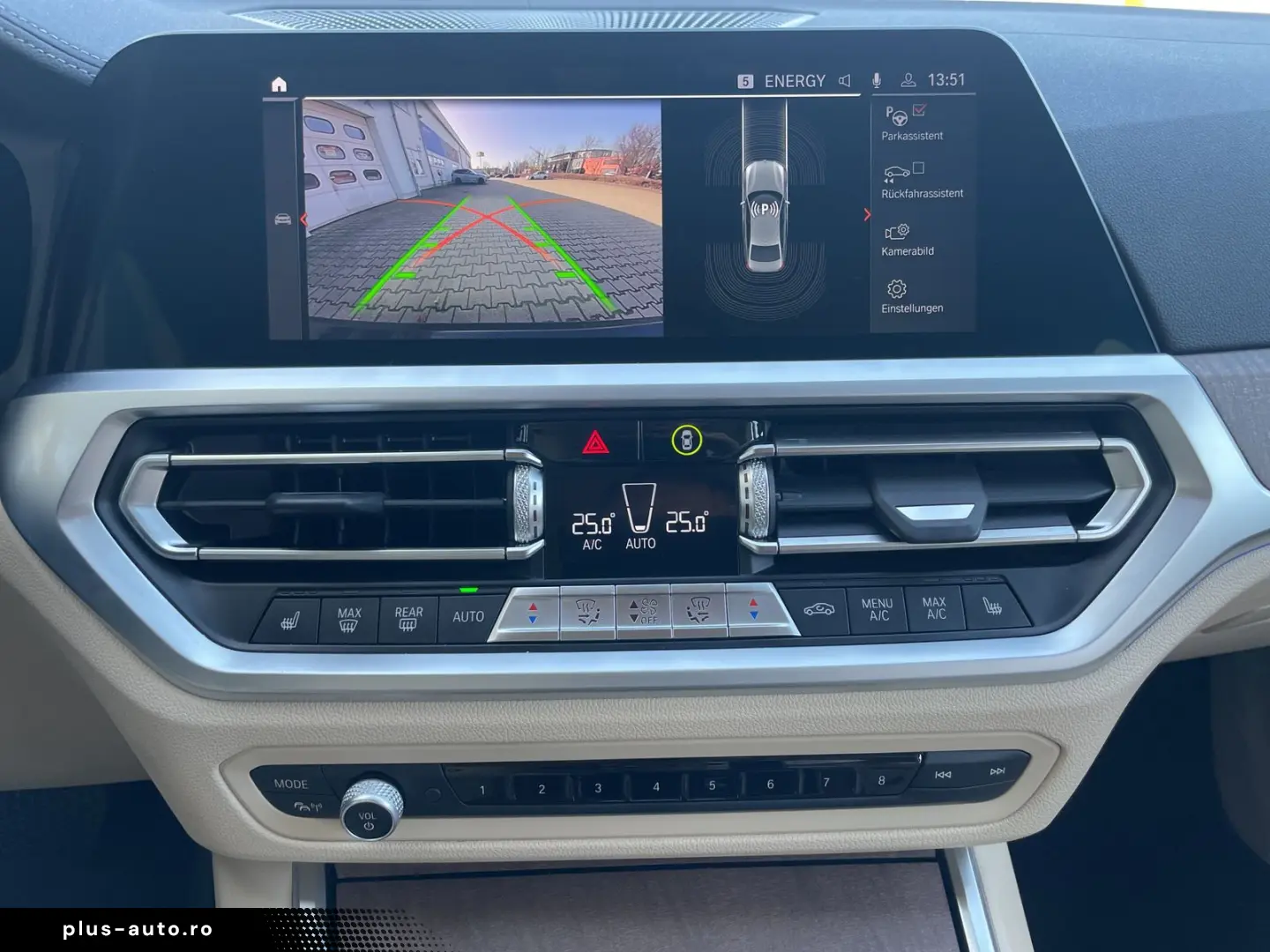 BMW 320i xDrive Luxury 24 Monate Garantie Leder Driv