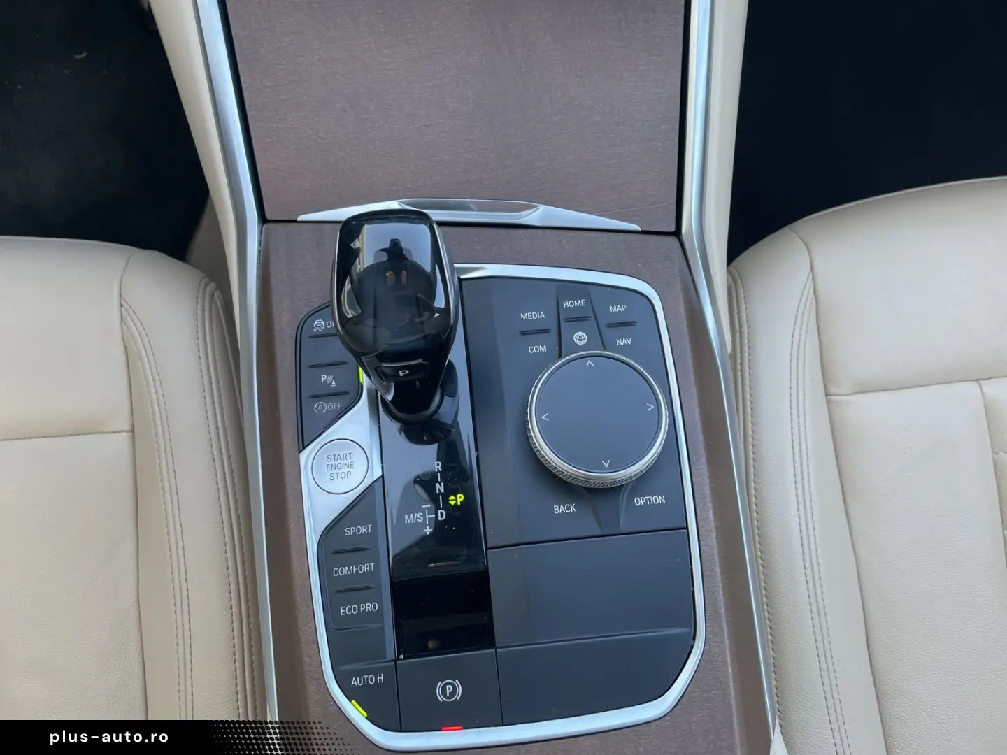 BMW 320i xDrive Luxury 24 Monate Garantie Leder Driv