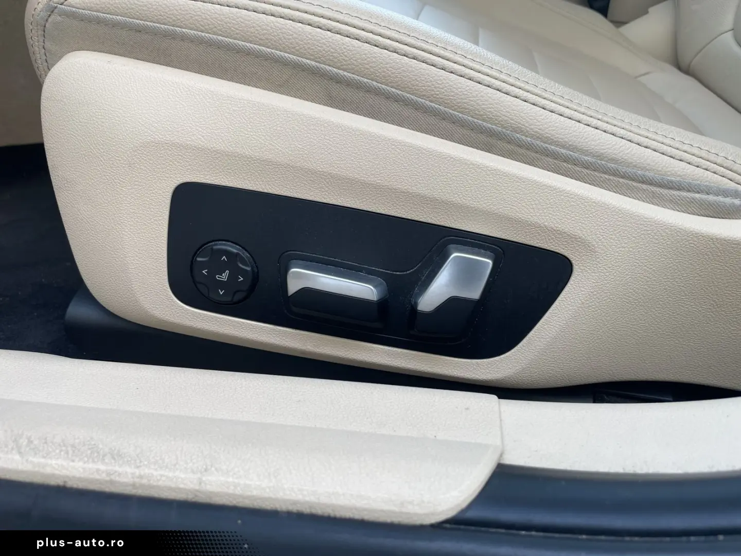 BMW 320i xDrive Luxury 24 Monate Garantie Leder Driv