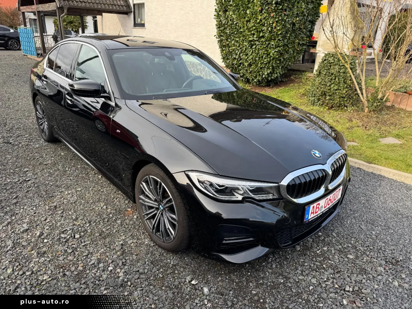 BMW 320 i M Sport Leder Head-Up Laser Live C.Prof