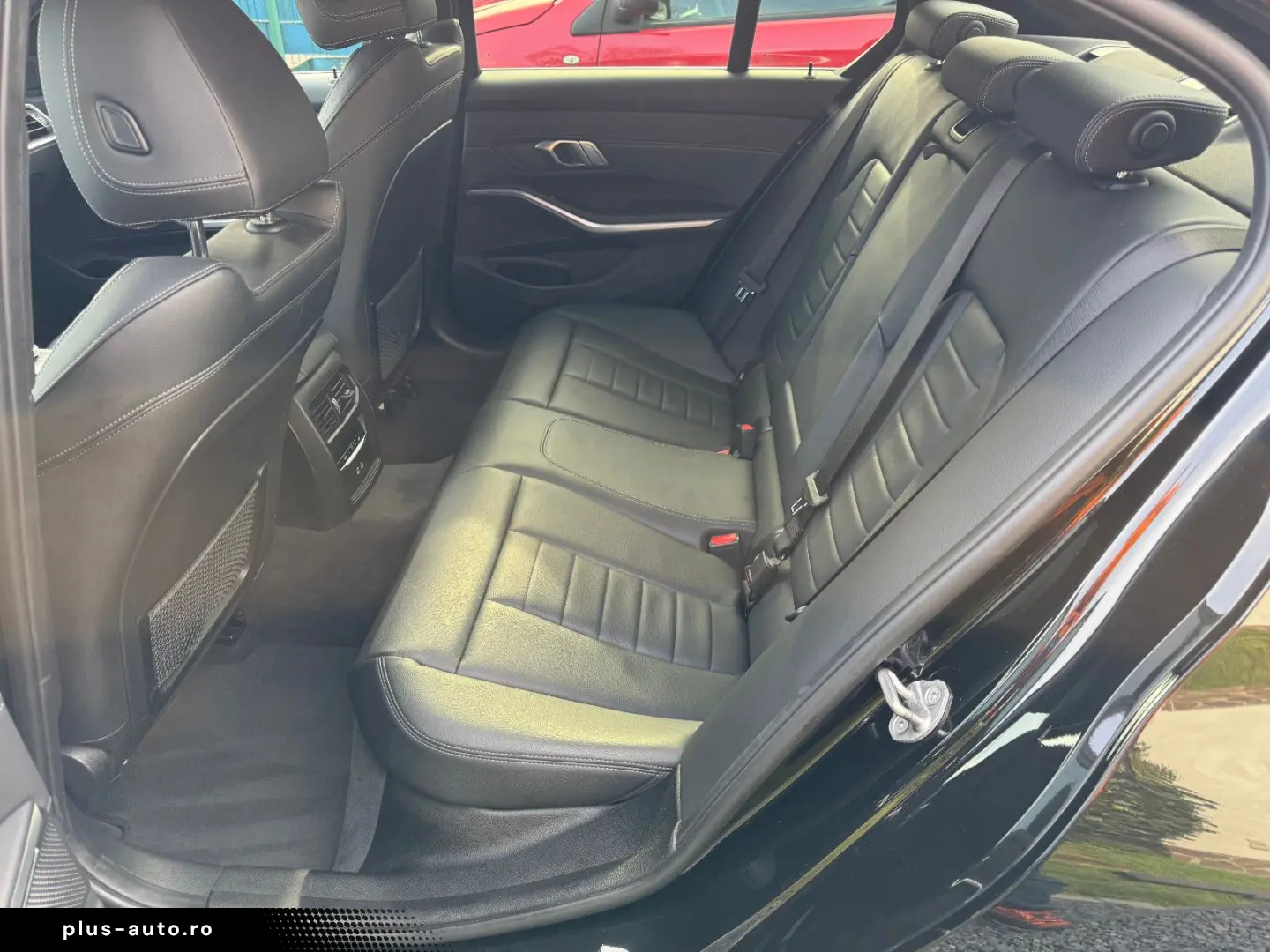 BMW 320 i M Sport Leder Head-Up Laser Live C.Prof