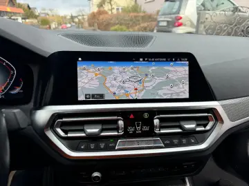 BMW 320 i M Sport Leder Head-Up Laser Live C.Prof