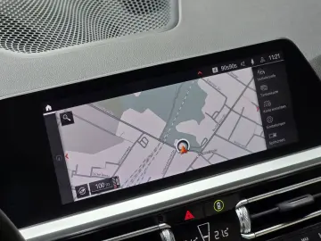 BMW 320i Limo M Sport Paket BMW GARANTIE!