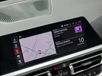 BMW 320i Limo M Sport Paket BMW GARANTIE!