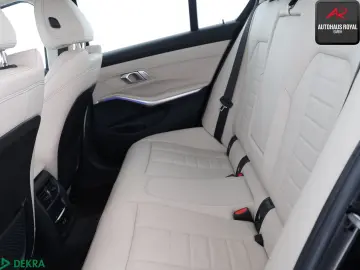 BMW 320 i xDrive SPORT LINE LASER ACC HUD KEYLESSGO