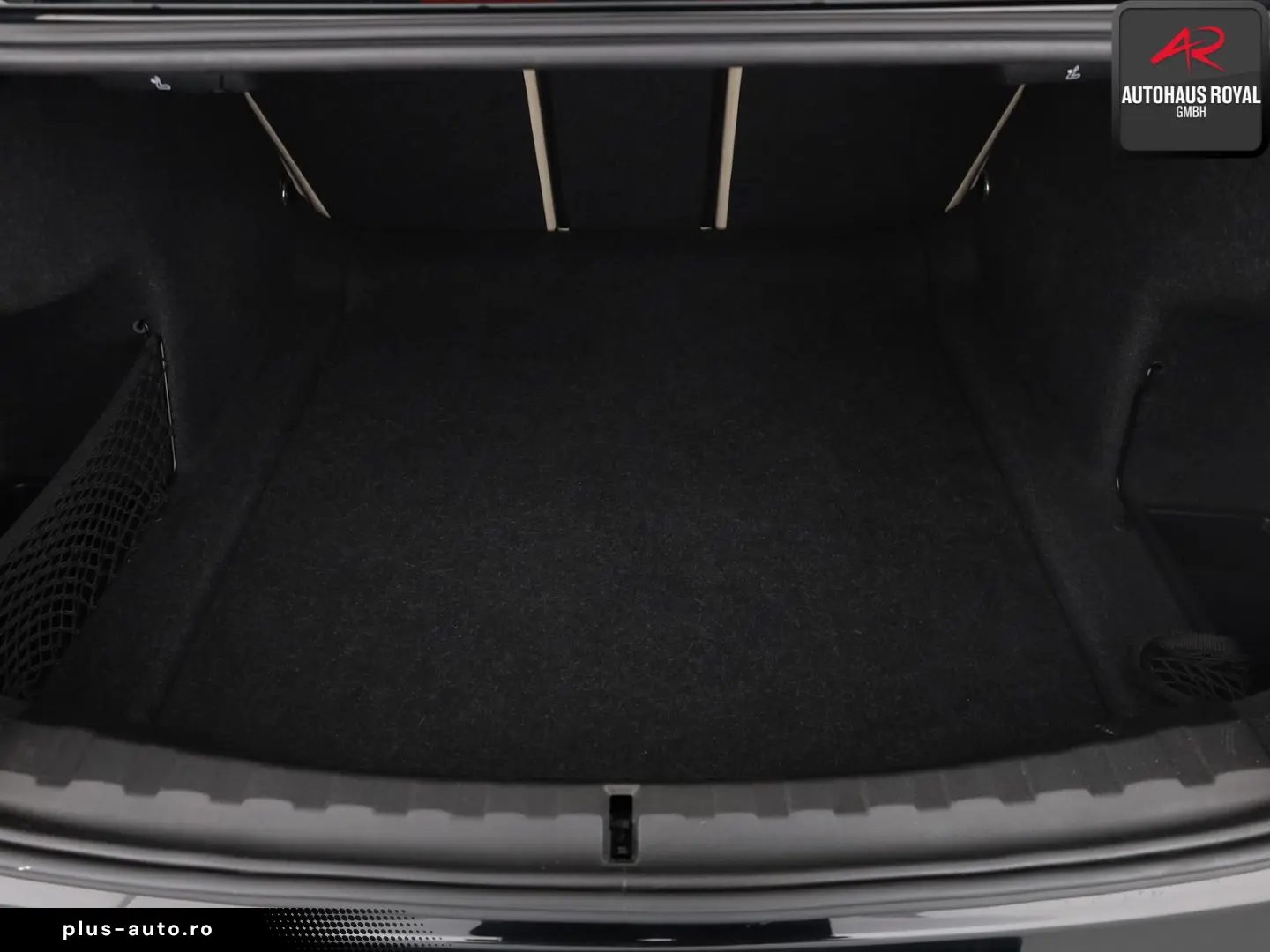 BMW 320 i xDrive SPORT LINE LASER ACC HUD KEYLESSGO