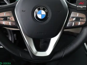 BMW 320 i xDrive SPORT LINE LASER ACC HUD KEYLESSGO