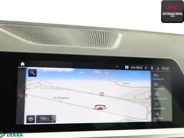 BMW 320 i xDrive SPORT LINE LASER ACC HUD KEYLESSGO