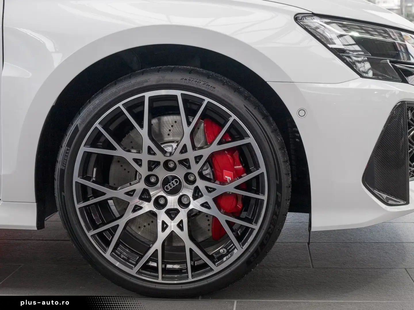 Audi RS3 LIMO  WINTER-SPECIAL