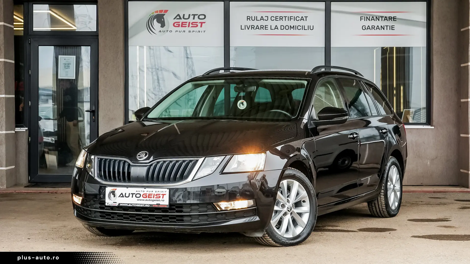 SKODA OCTAVIA COMBI DSG7