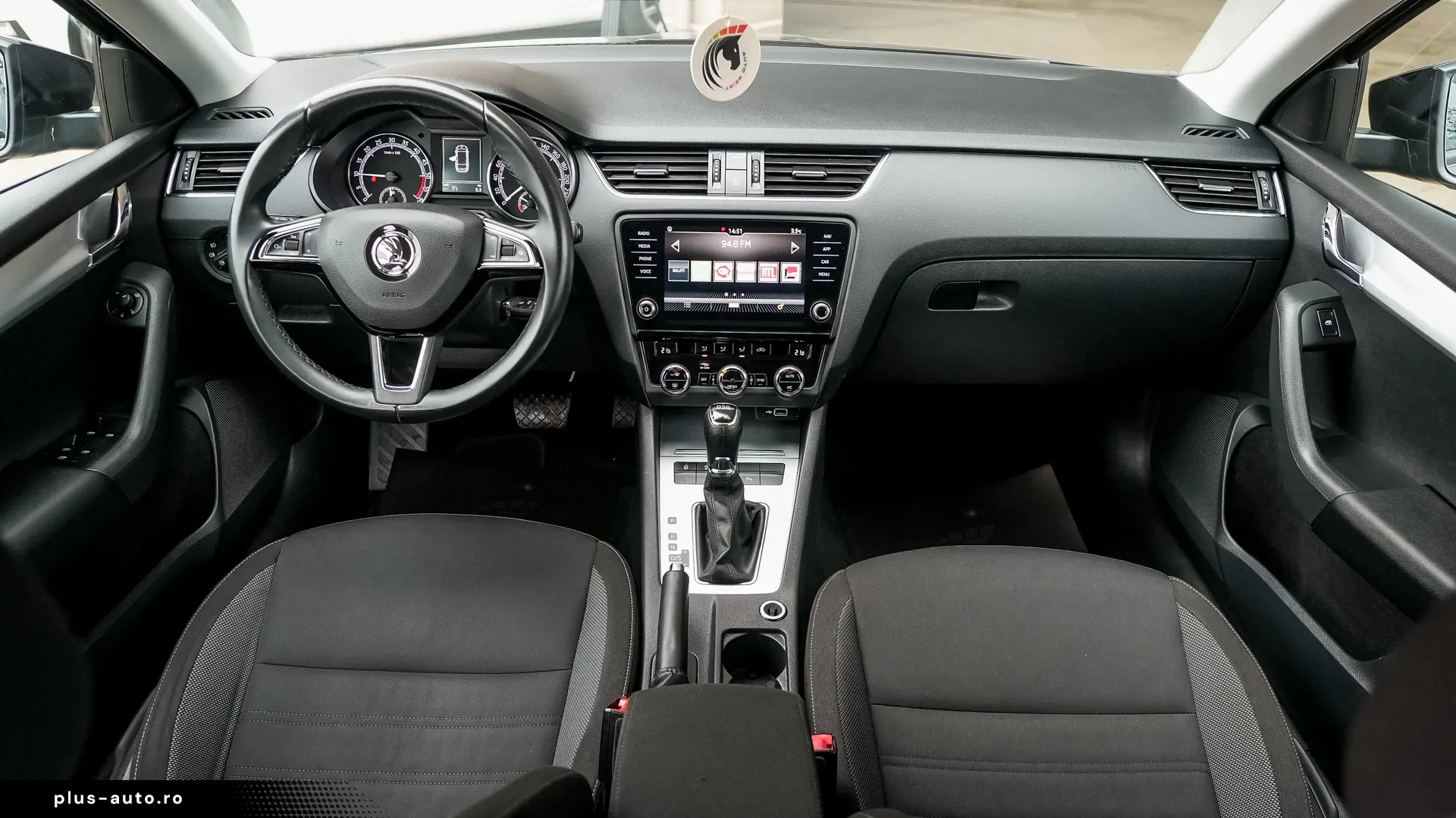 SKODA OCTAVIA COMBI DSG7