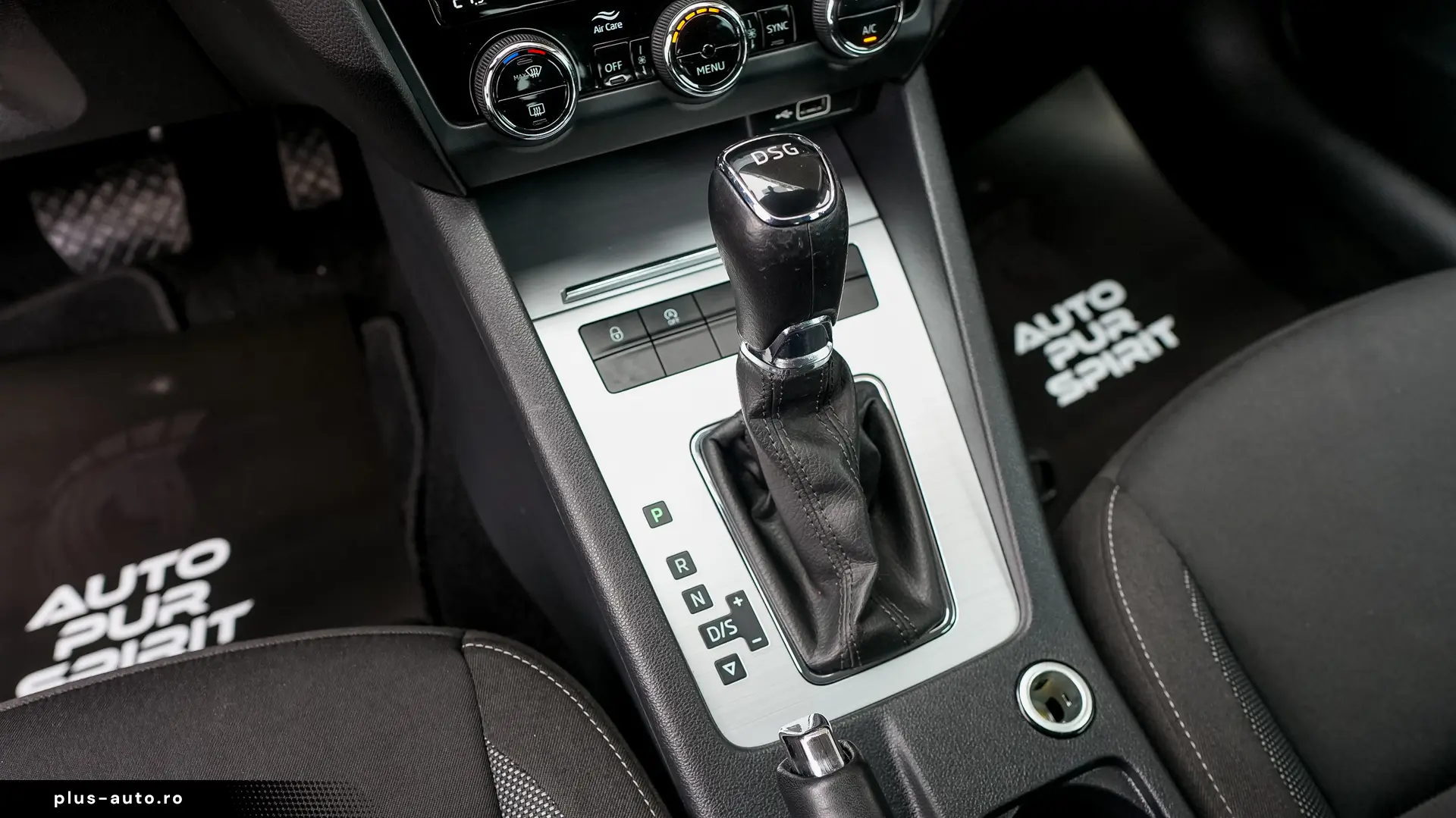 SKODA OCTAVIA COMBI DSG7