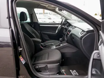 SKODA OCTAVIA COMBI DSG7