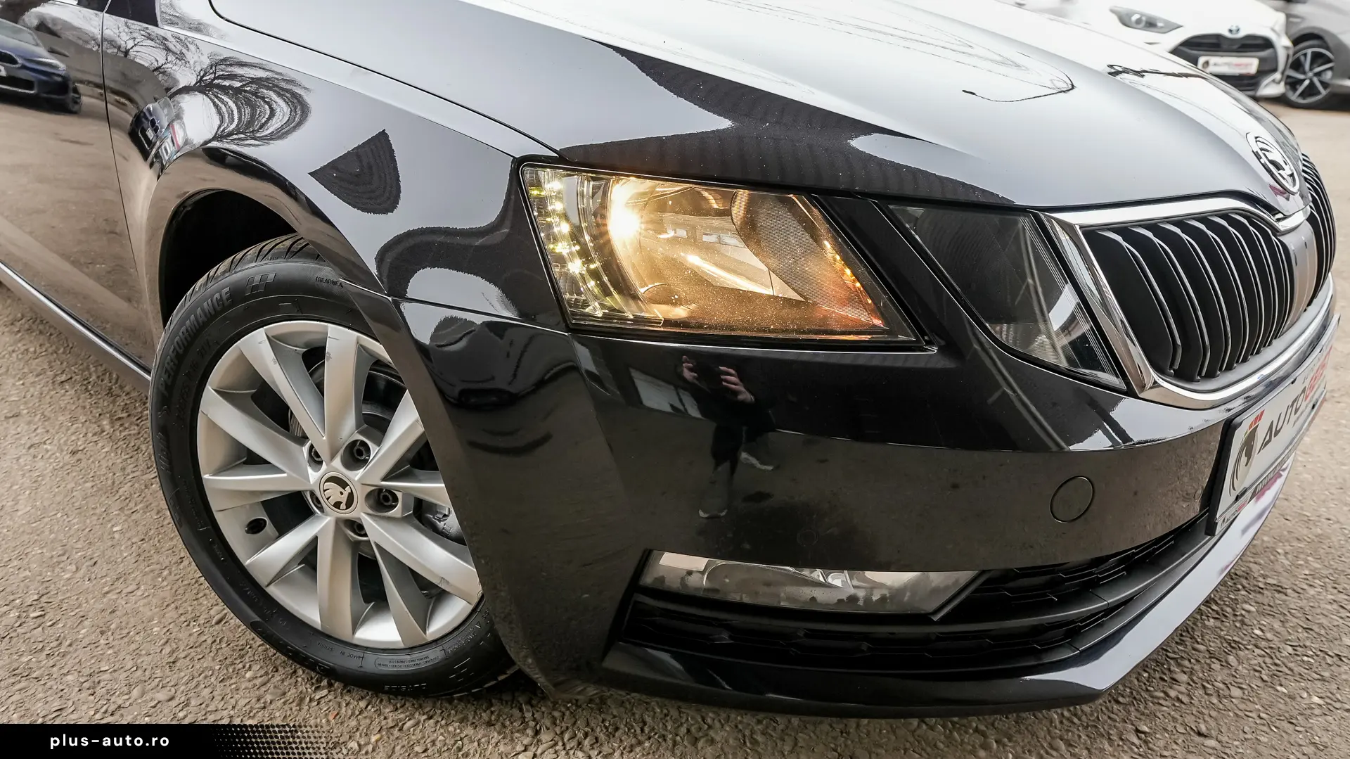 SKODA OCTAVIA COMBI DSG7